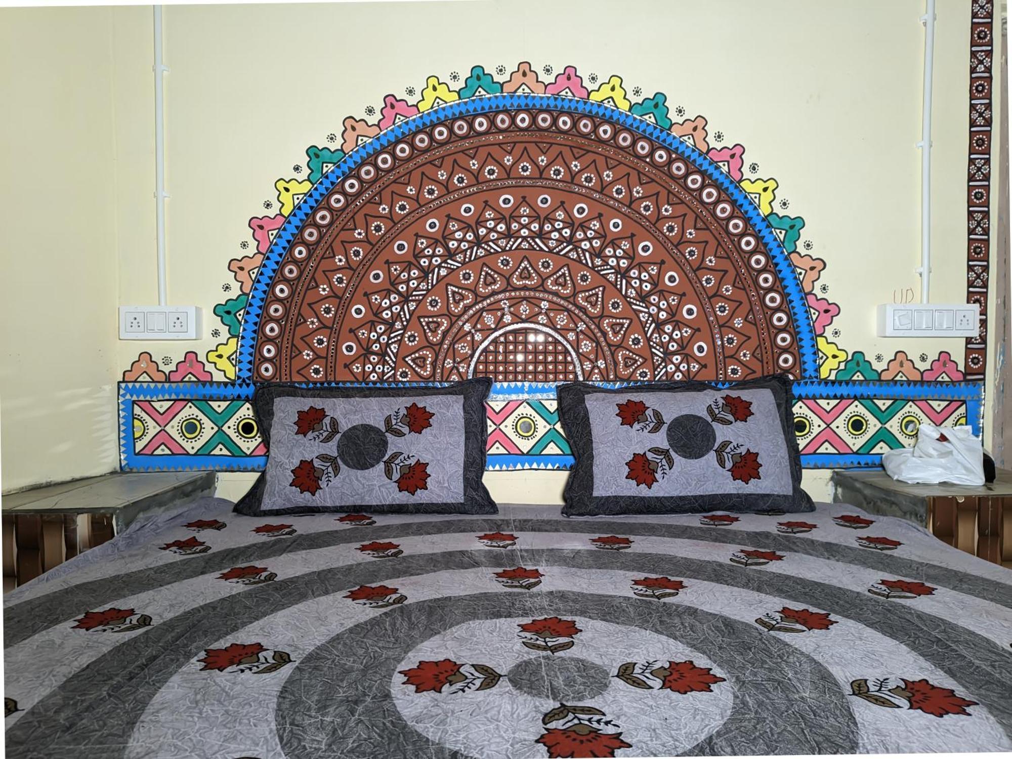 White Land Villagestay Dhordo Luaran gambar