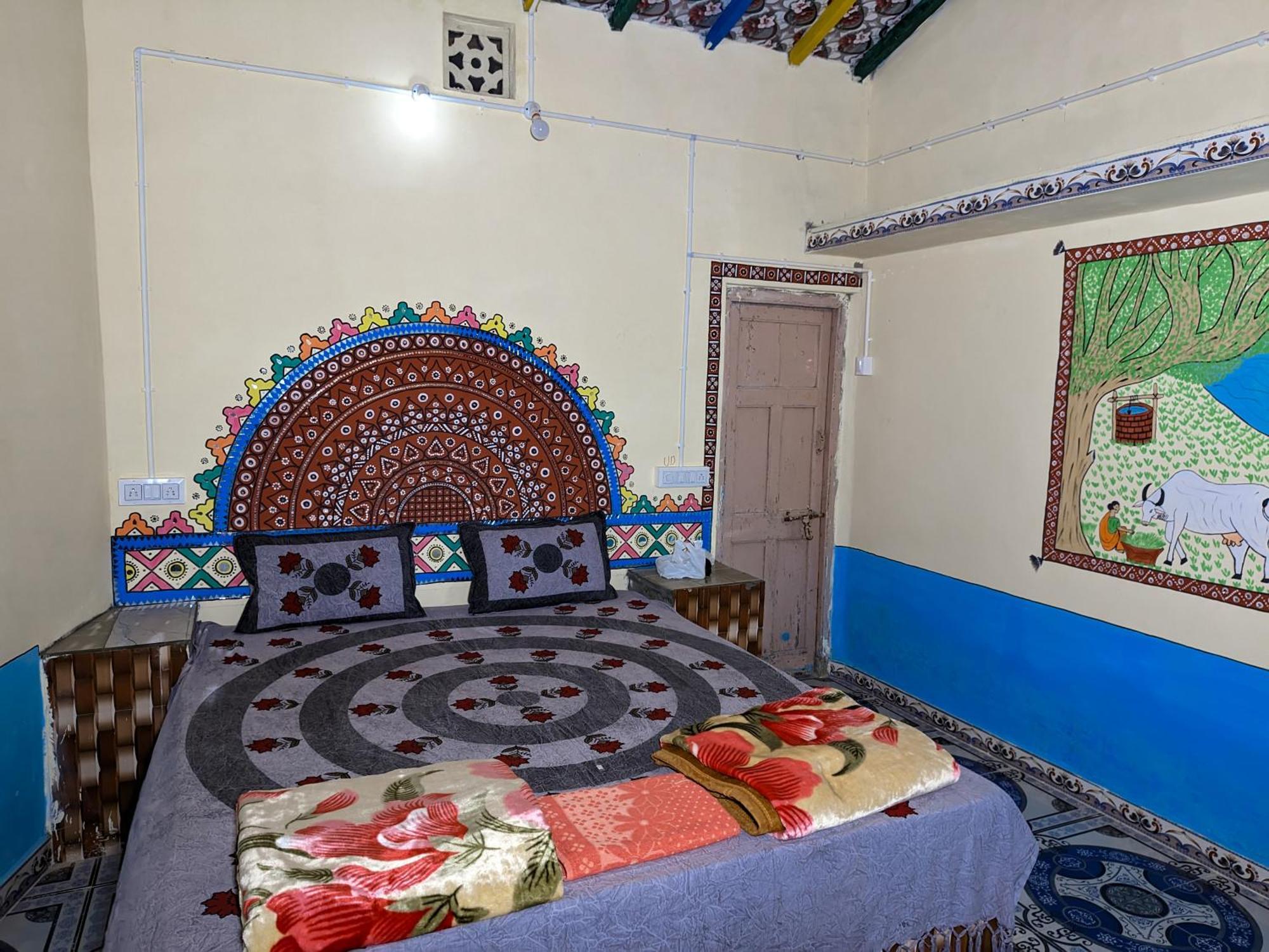 White Land Villagestay Dhordo Luaran gambar